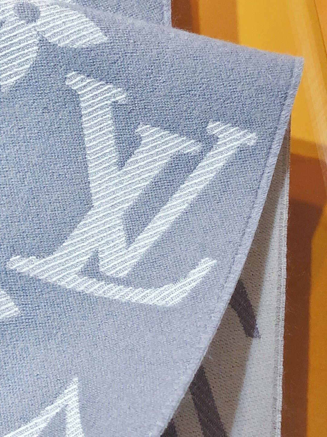 Louis Vuitton Scarf